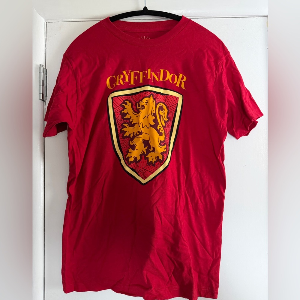 Harry Potter Gryffindor Crest Red T-Shirt